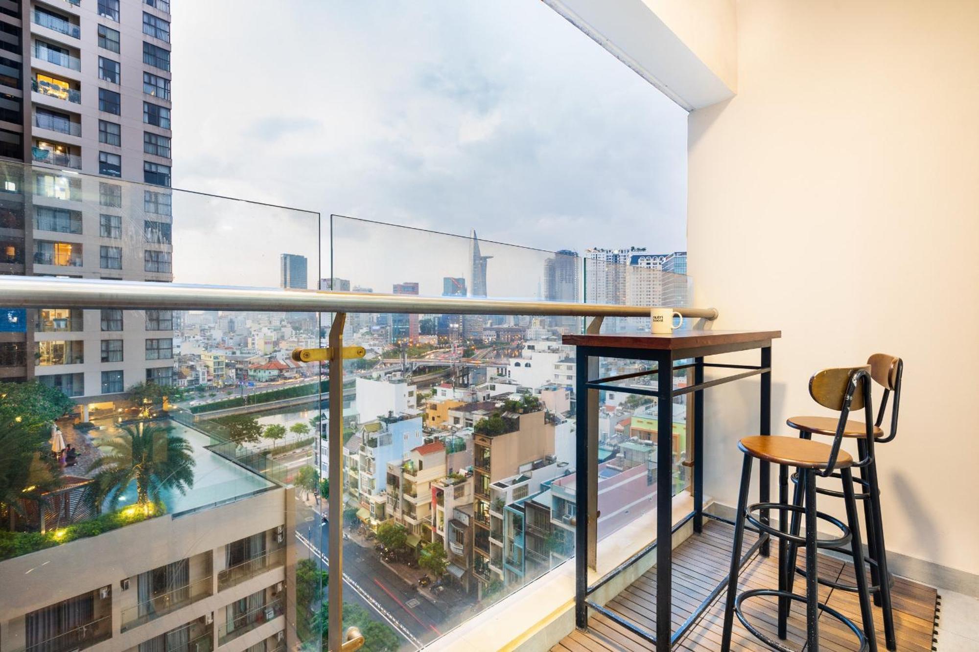 Otis Millennium Saigon Balcony Apartment Ho Chi Minh City Bagian luar foto